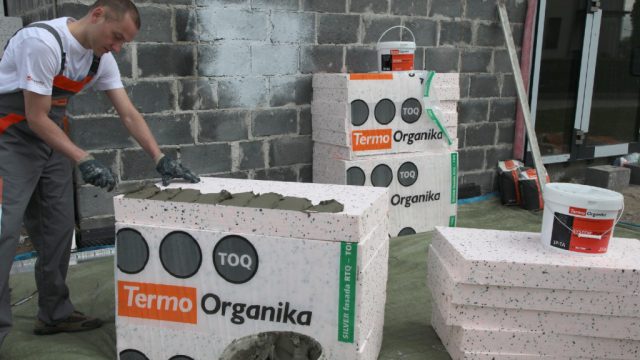 ocieplenie-domu-styropianem-Termo-Organiki-1024×682