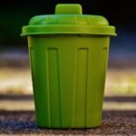 Jak prawidłowo segregować śmieci, by pomóc naturze?