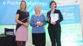 ENERIS z nagrodą główną w konkursie o Puchar Recyklingu BIZNES, Ochrona środowiska - Działania edukacyjne Grupy ENERIS, w tym program „Segreguję — nie widzę przeszkód”, zdobyły główną nagrodę XVIII edycji konkursu o Puchar Recyklingu.