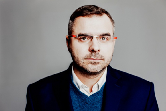 Polisa zdrowotna – dodatek czy podstawa przy zatrudnieniu?