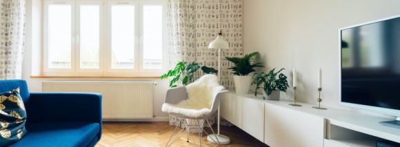 Jak ubezpieczyć mieszkanie bez papierowych dokumentów? BIZNES, Ubezpieczenia - Ubezpieczenie mieszkania można kupić na podstawie wyłącznie elektronicznych dokumentów. Dzięki temu da się uniknąć osobistego kontaktu z agentem.